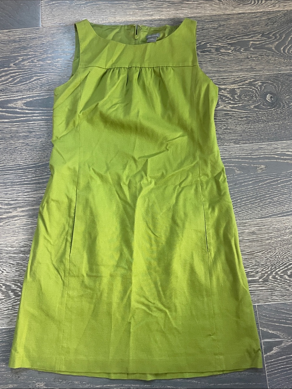 Ann Taylor Lime Green Sleeveless Sheath Dress